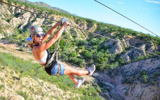 Tirolesa en Los Cabos